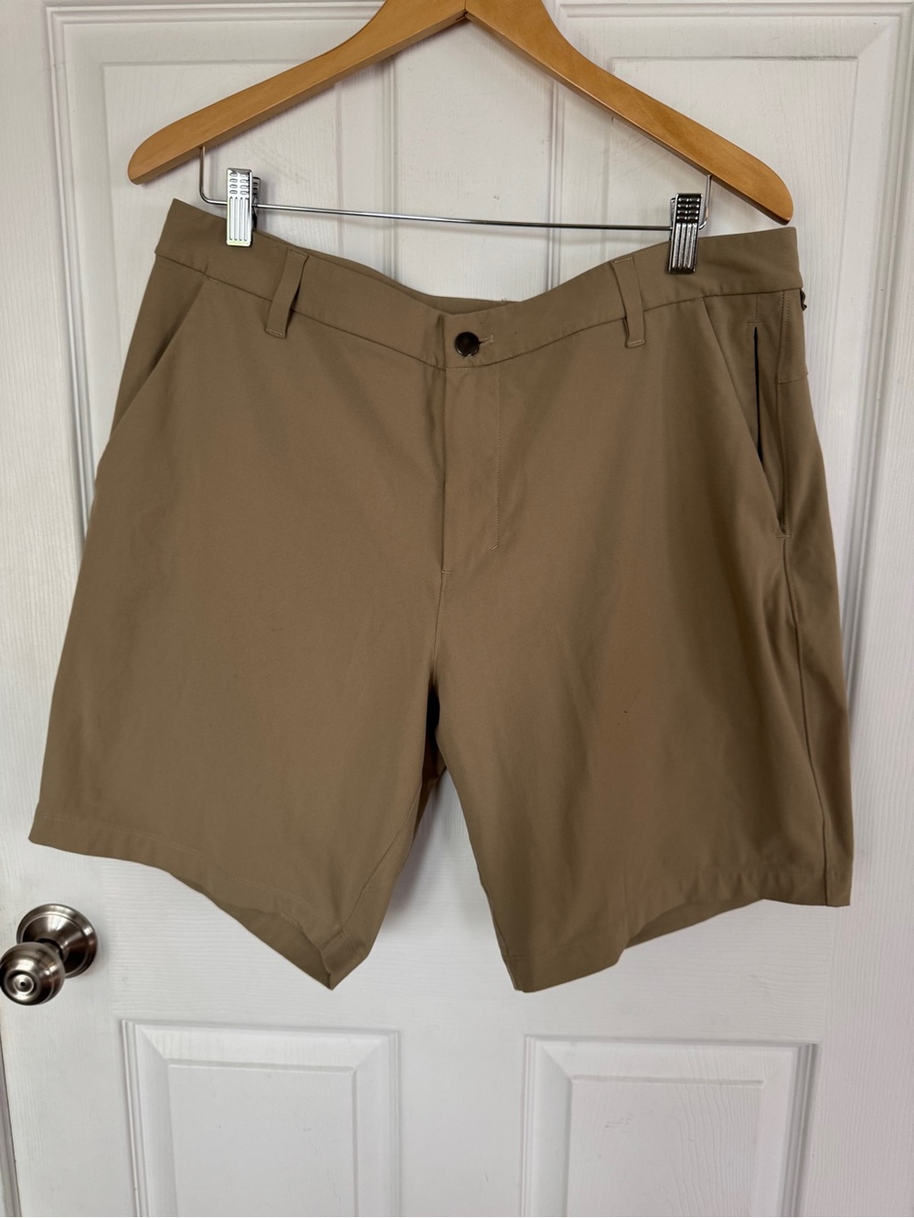 Men's Lululemon Performance Casual Shorts